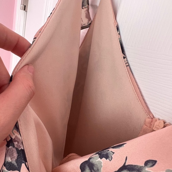 Dee Elly satin floral drop shoulder dress - Picture 3 of 11